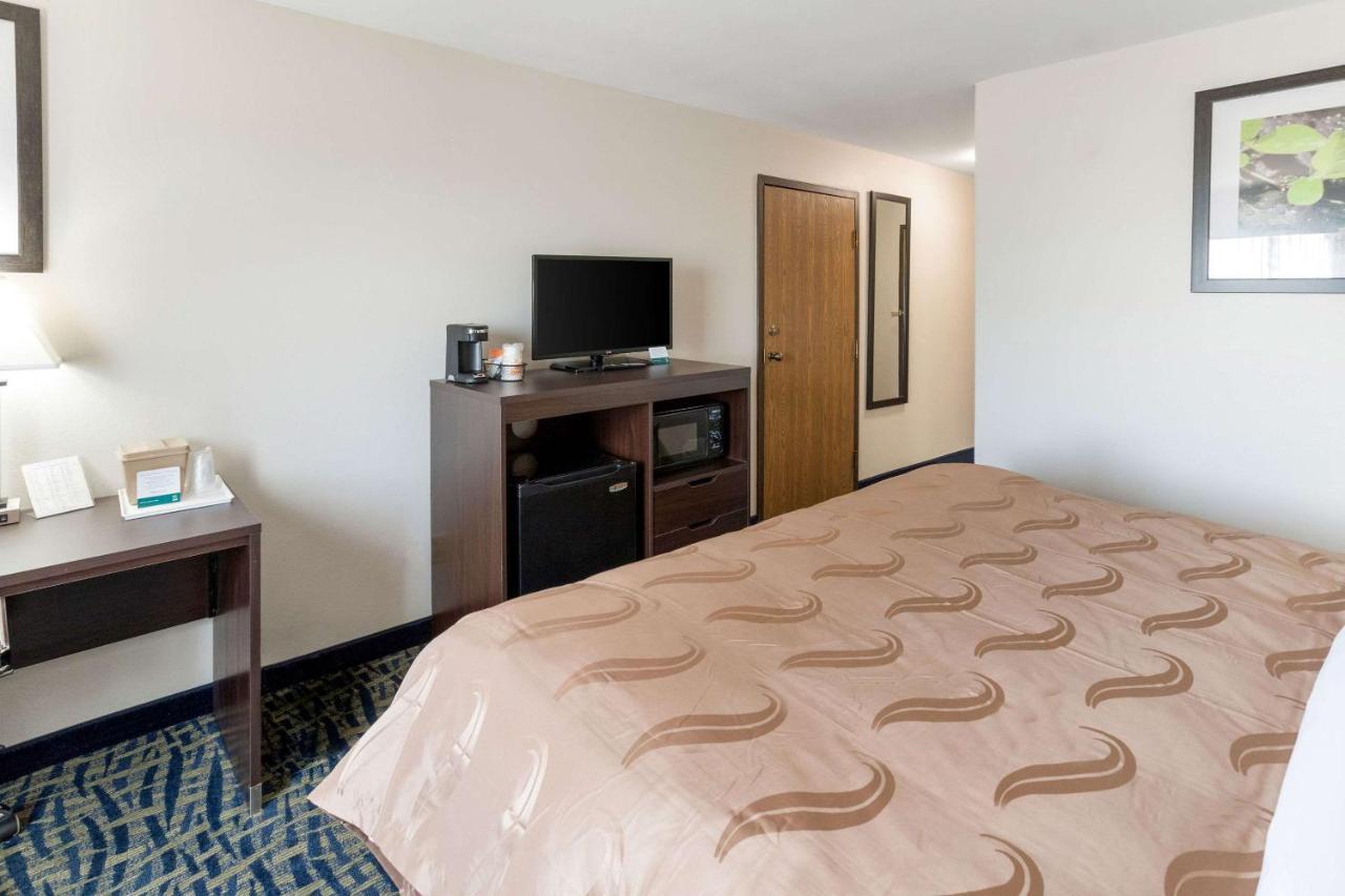 Quality Inn Rochelle Exteriör bild
